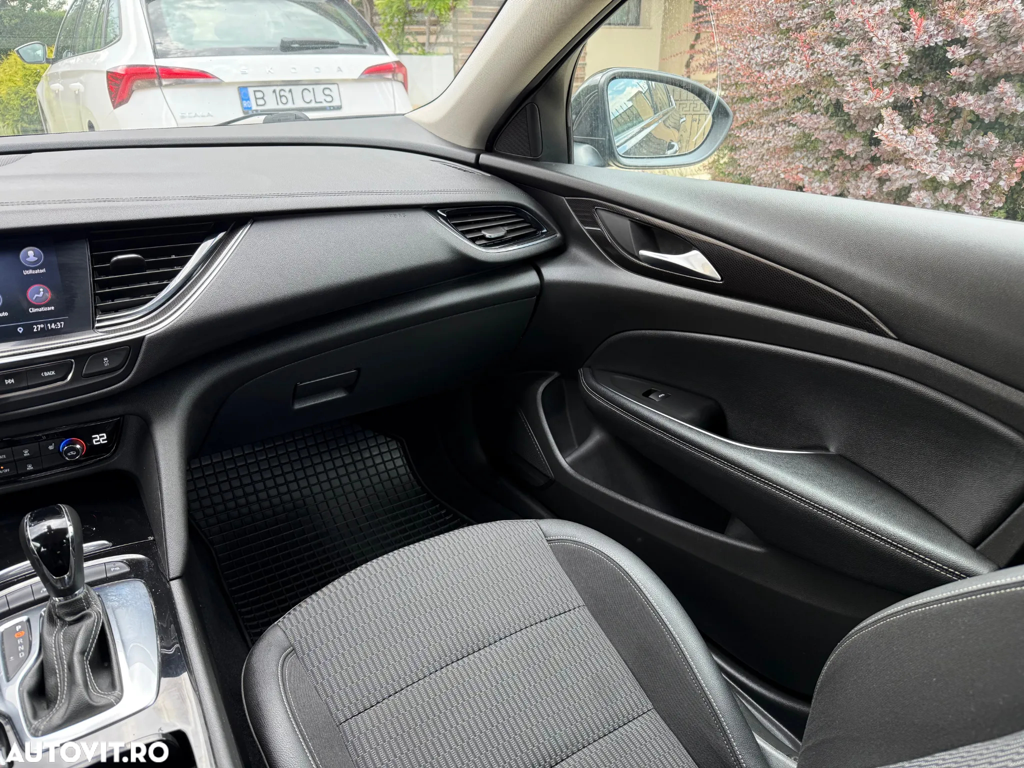 Opel Insignia Grand Sport 2.0 Start/Stop Aut. Elegance - 9