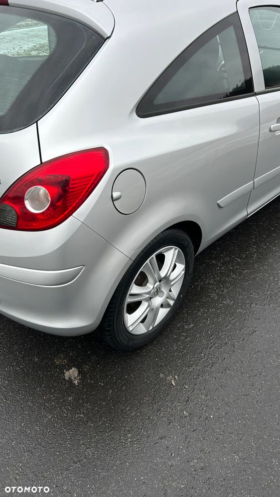 Opel Corsa - 14