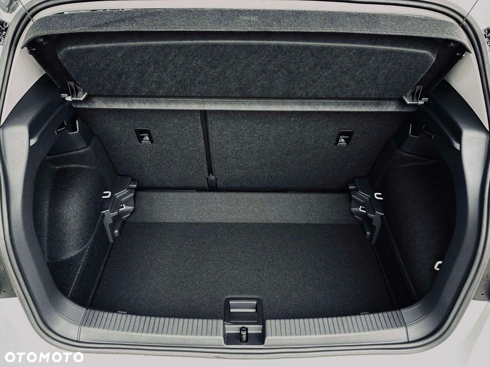 Volkswagen T-Cross - 22