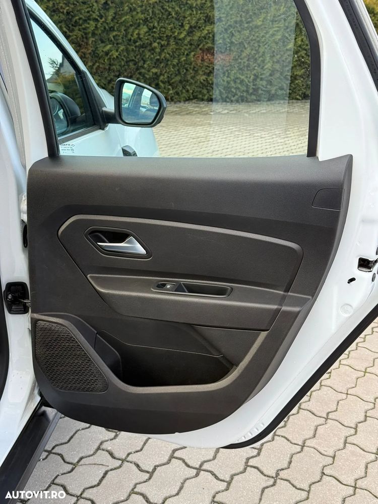 Dacia Duster Blue dCi 115 4WD Celebration - 13