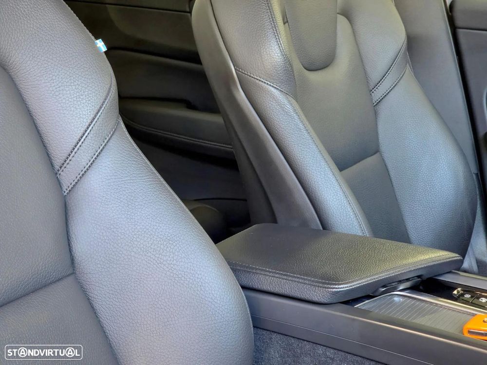 Volvo XC 60 2.0 T6 PHEV Inscription AWD - 30
