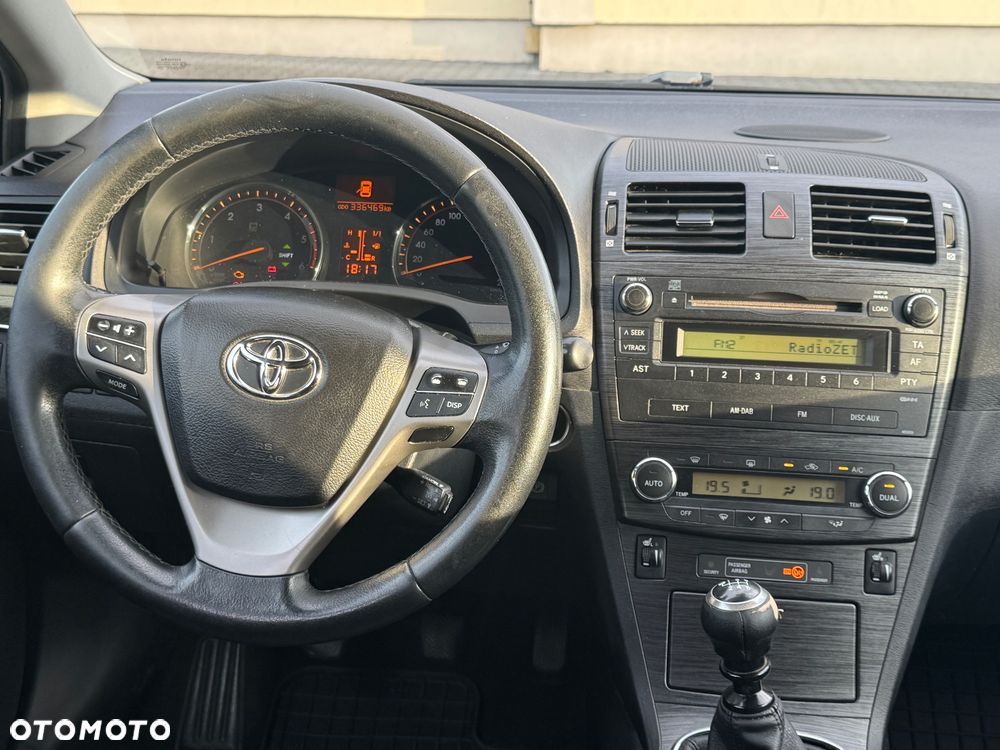 Toyota Avensis 2.0 D-4D Platinium - 17