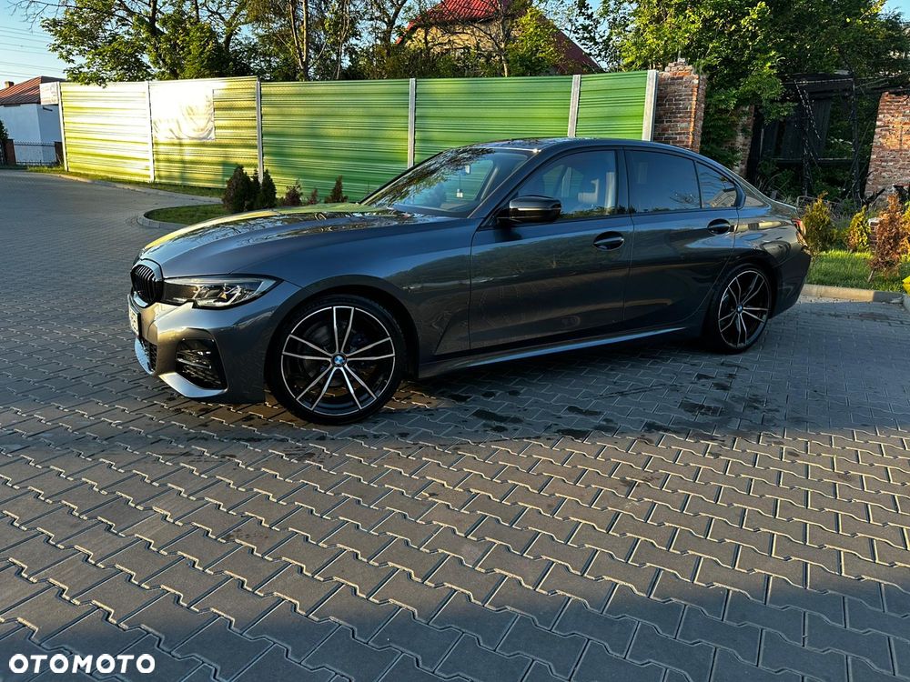 BMW Seria 3 320d M Sport - 6