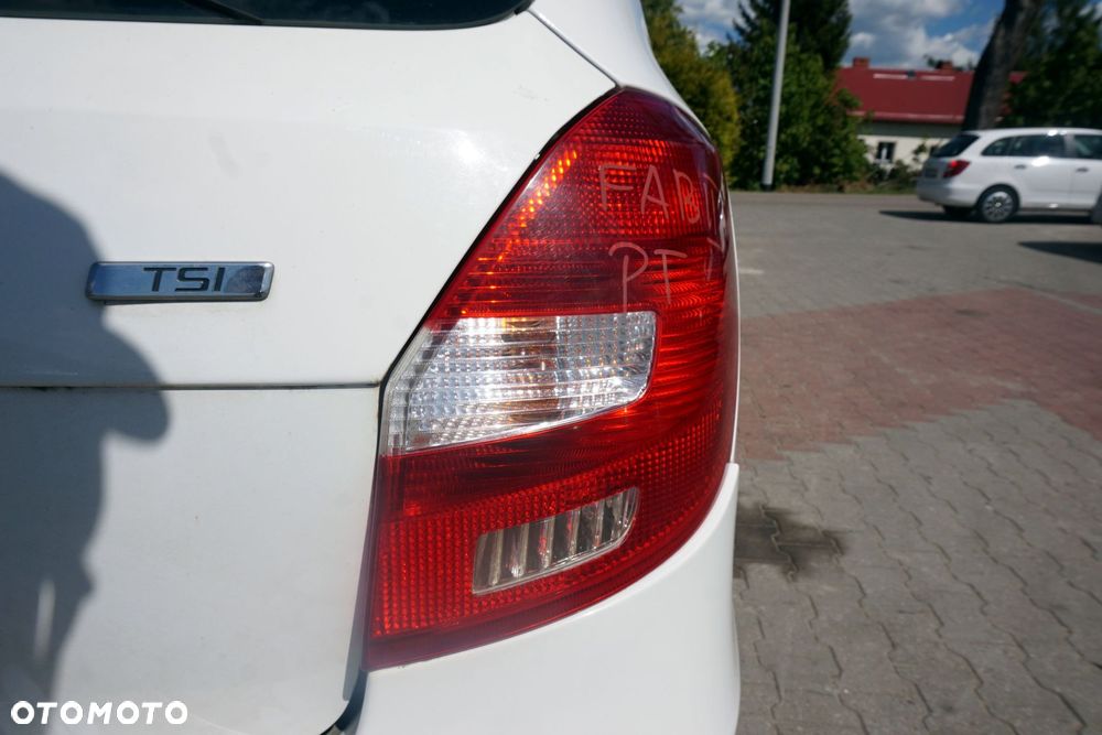 LAMPA TYLNA PRAWA FABIA II 545 LIFT KOMBI 5J6945112 SKODA 2010-2014 - 3