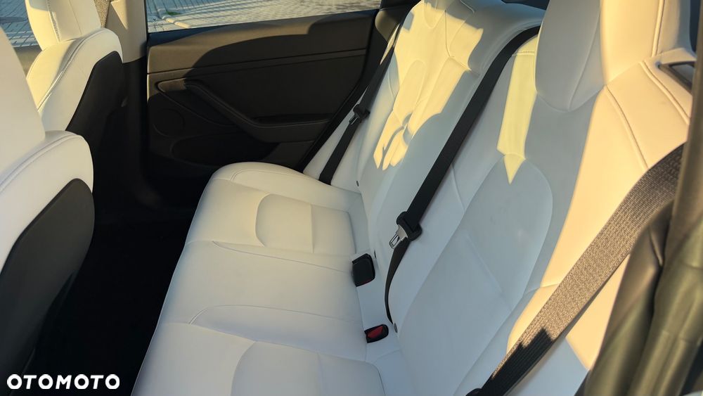 Tesla Model 3 Long Range RWD Premium - 13