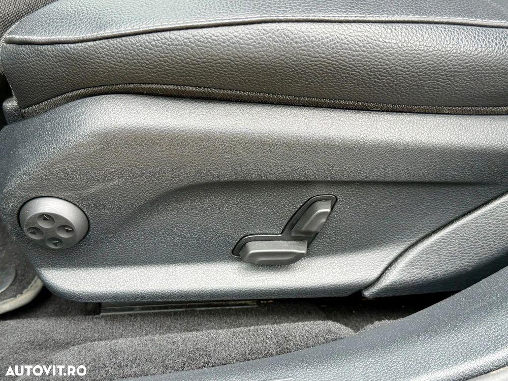 Mercedes-Benz E 300 4MATIC 9G-TRONIC Avantgarde - 23