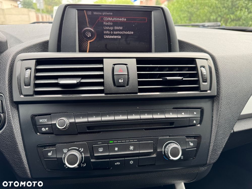 BMW Seria 1 118i M Sport - 12