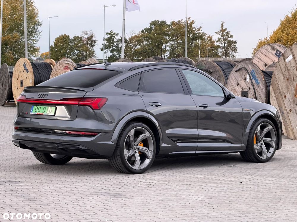 Audi e-tron S Quattro - 7
