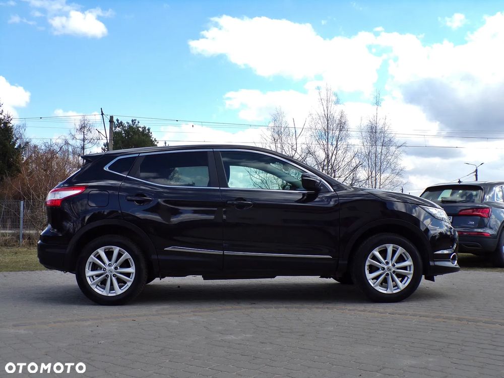 Nissan Qashqai 1.2 DIG-T Visia - 8