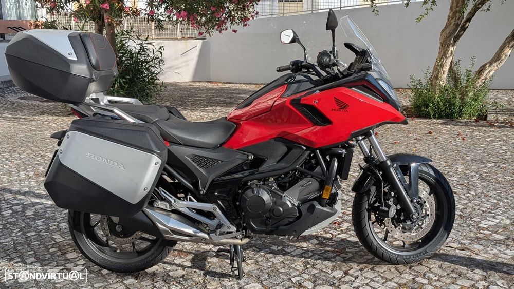 Honda NC750X - 1
