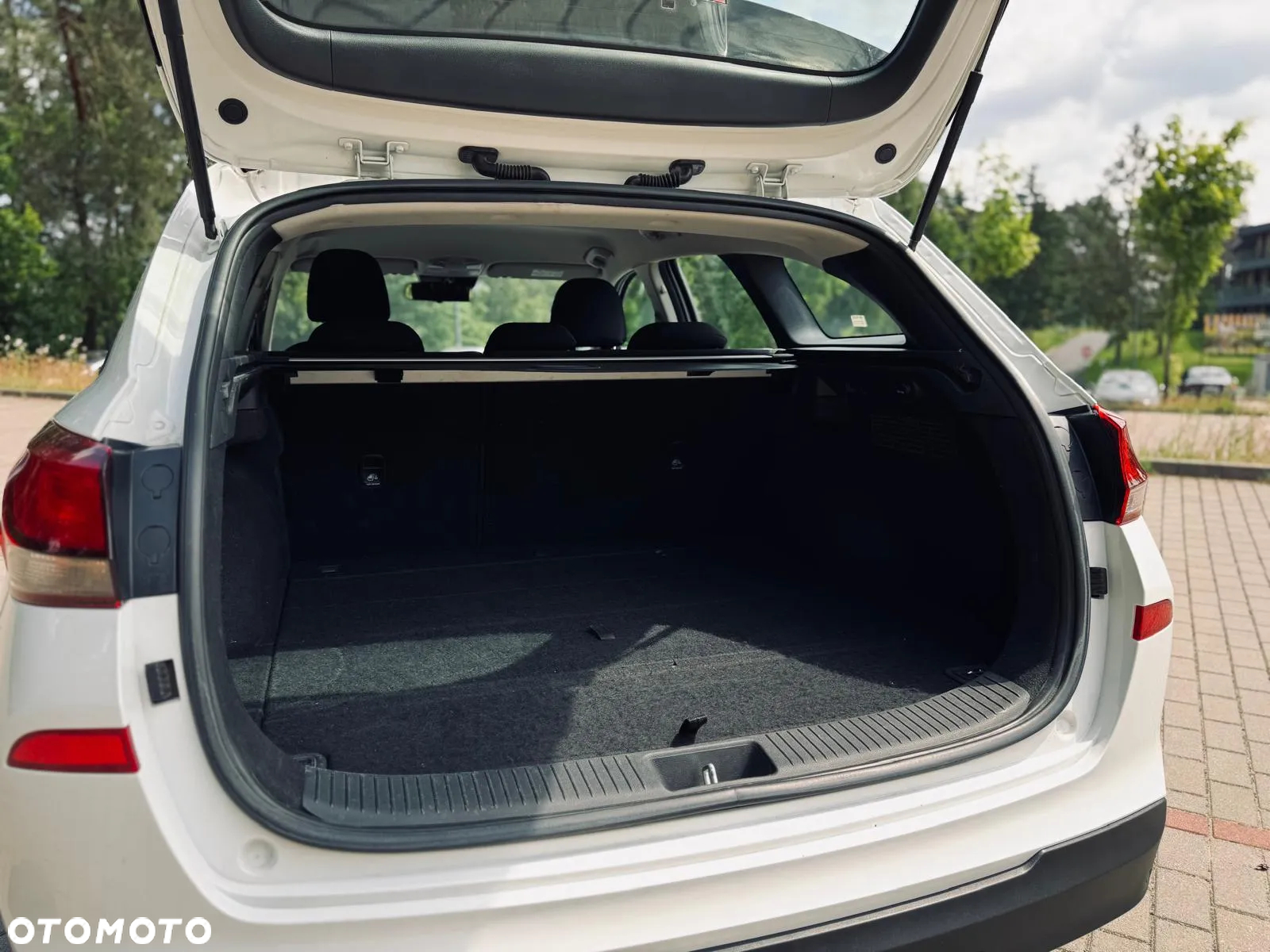 Hyundai i30 1.6 D Comfort - 11