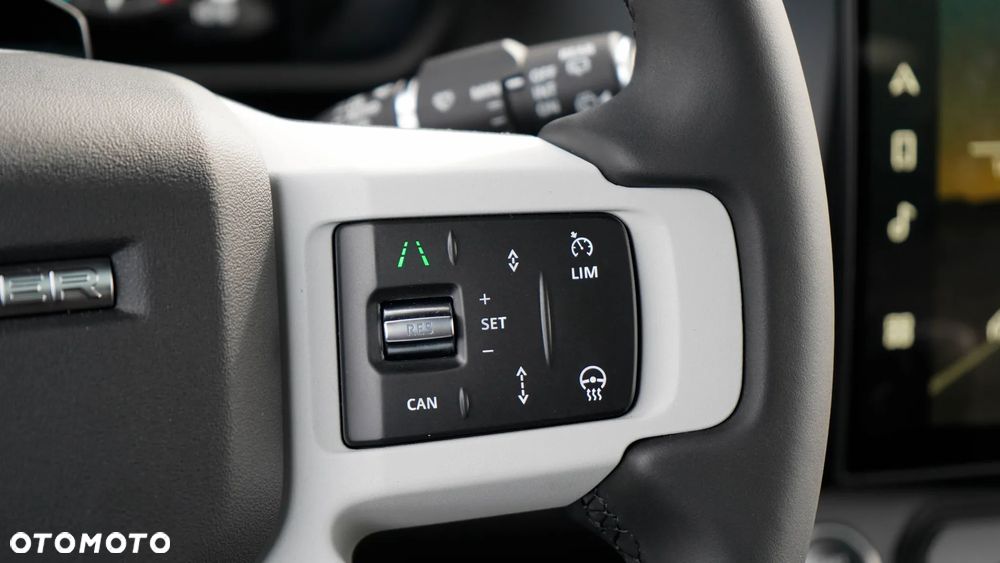 Land Rover Defender 3.0 D250 mHEV S - 19