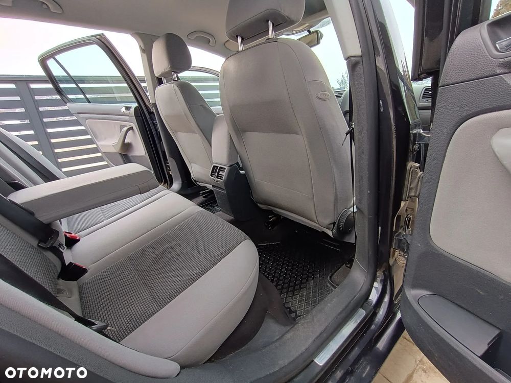 Volkswagen Golf 1.9 TDI Trendline - 20