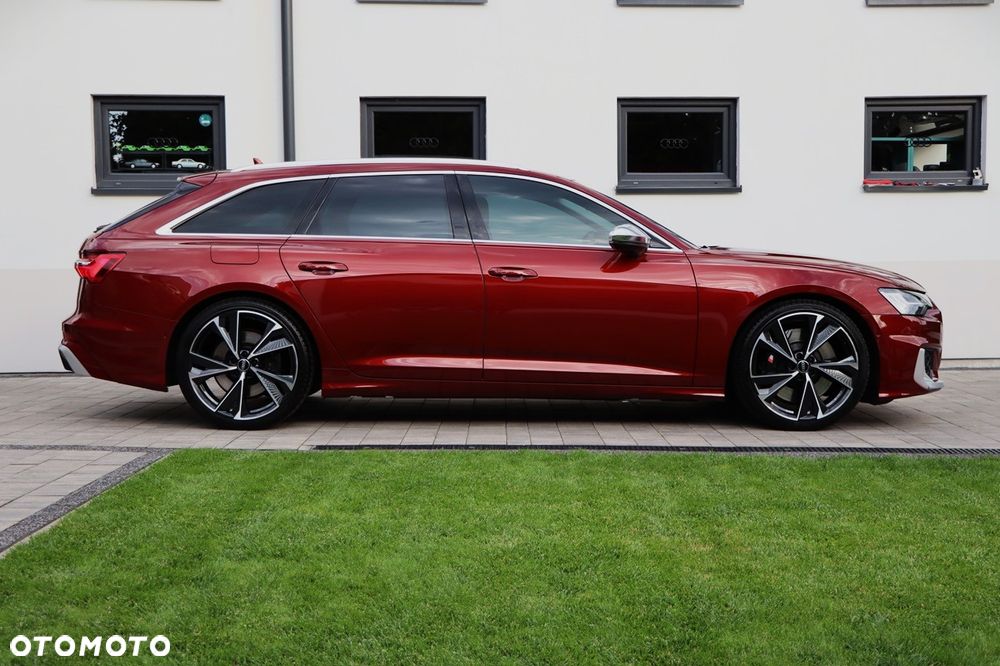 Audi S6 Avant - 13