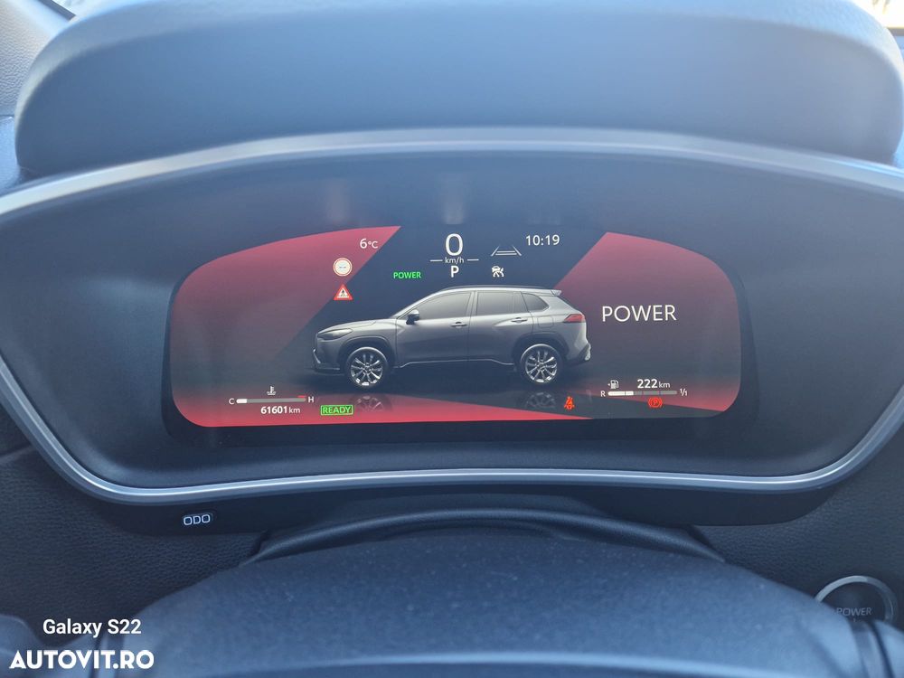 Toyota Corolla Cross - 14