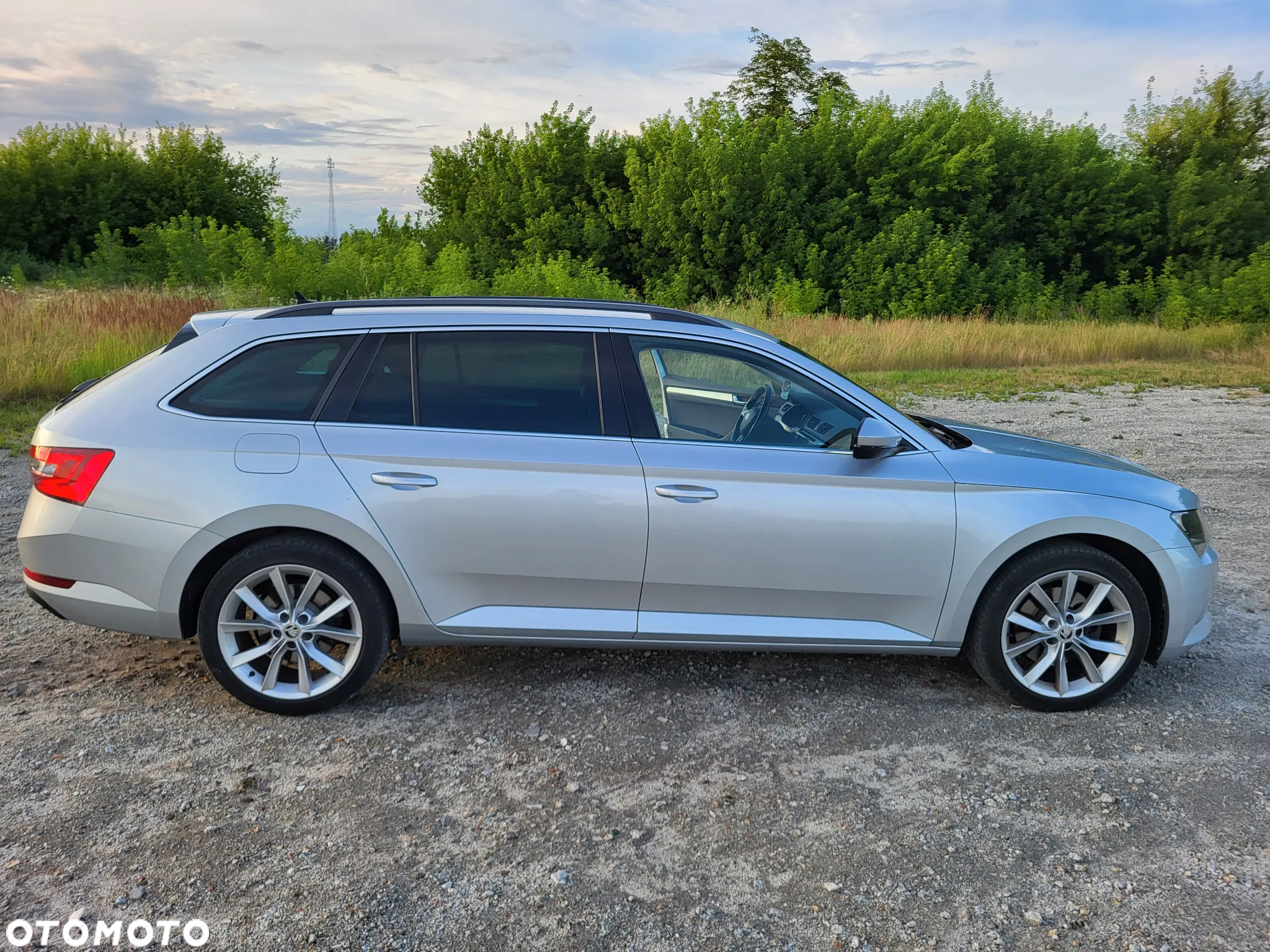 Skoda Superb Combi 2.0 TDI DSG Style - 5