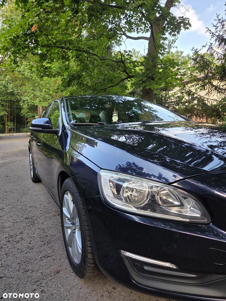 Volvo S60 D3 Drive-E Momentum - 12