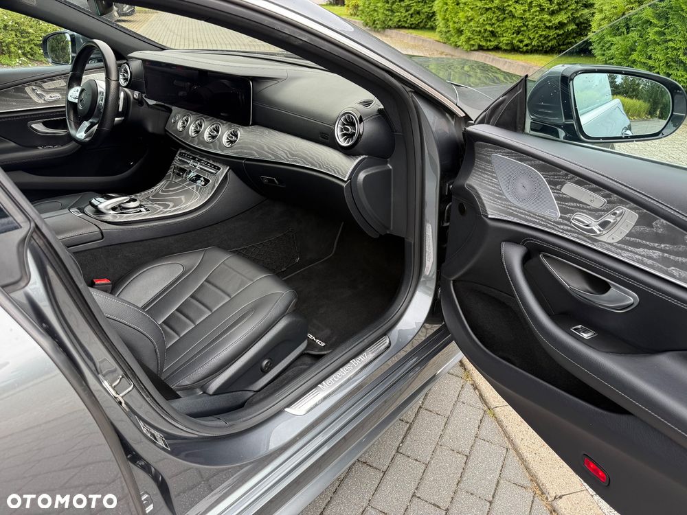 Mercedes-Benz CLS 450 4-Matic AMG - 27