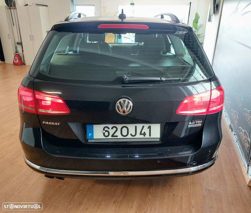 VW Passat Variant 2.0 TDi Confortline - 11