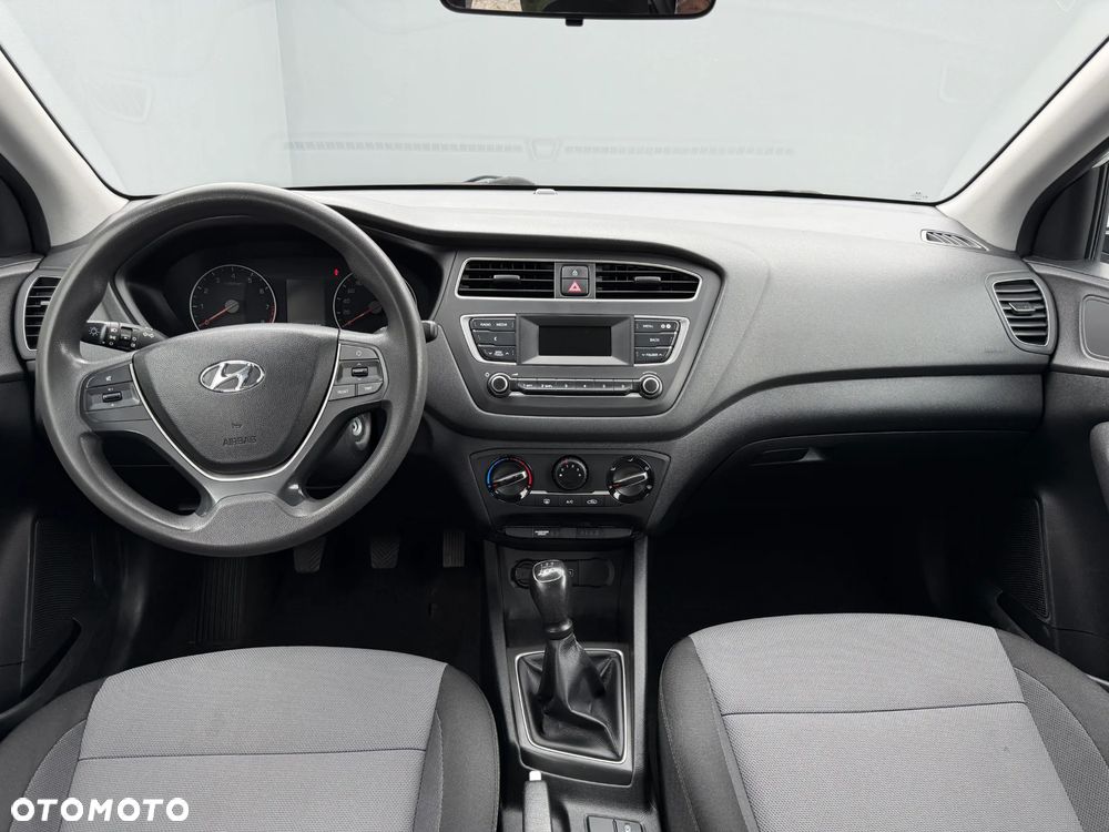 Hyundai i20 1.2 Classic Plus - 26