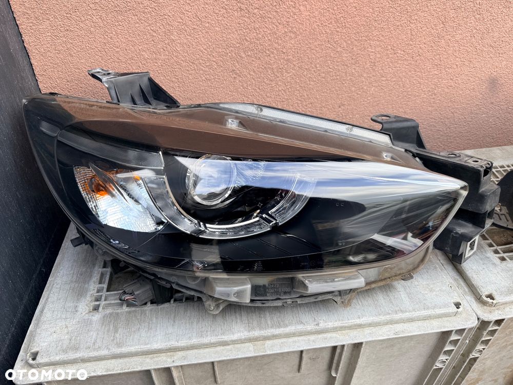 Lampa przednia MAZDA CX-5 LIFT FULL LED 1 SOCZEWKA KOMPLET EUROPA ORYGINAL - 2