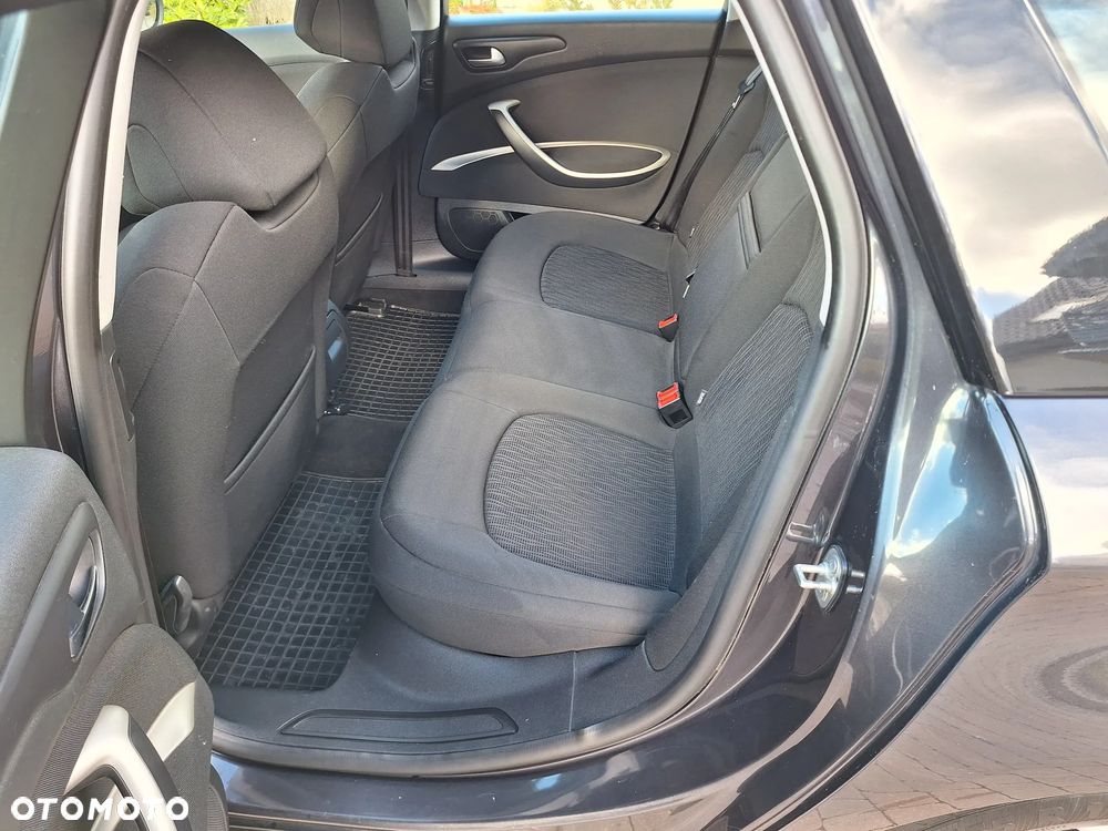 Citroën C5 Tourer HDi 115 FAP Tendance - 12