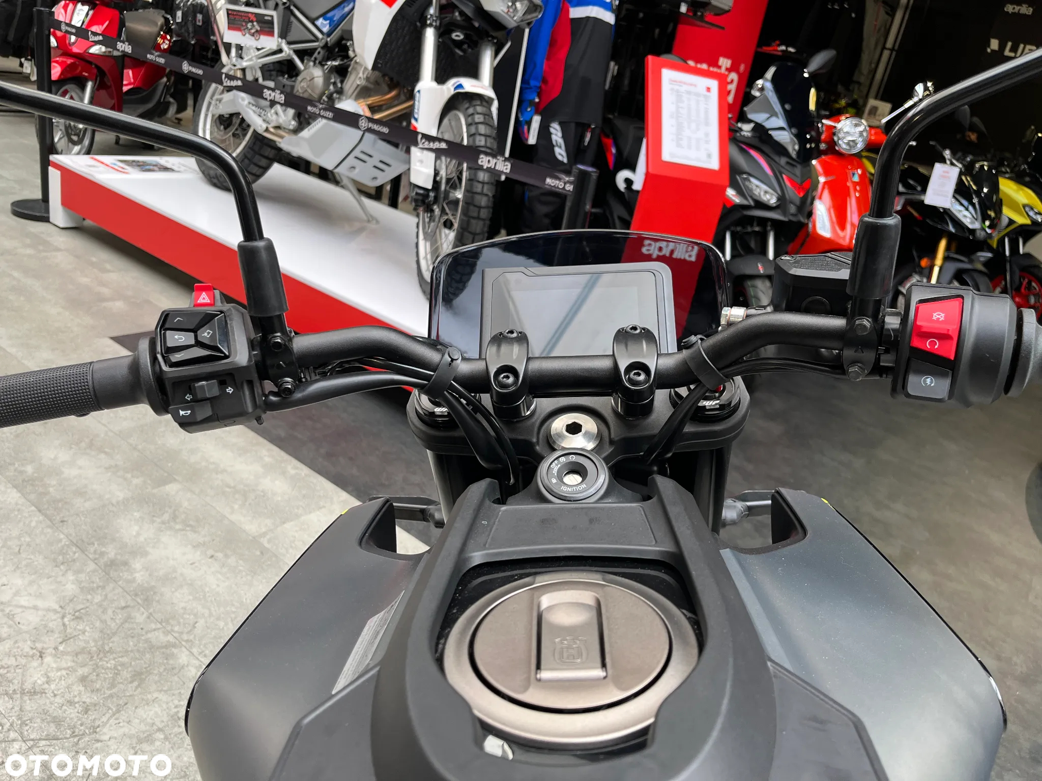 Husqvarna Svartpilen - 7