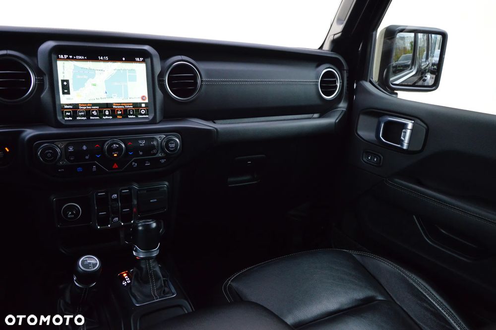Jeep Wrangler Unlimited 2.0 Turbo PHEV 4xe Sahara - 24