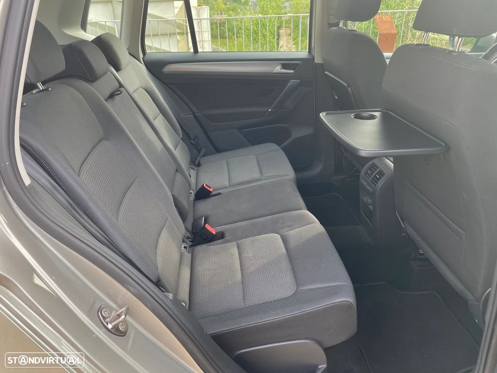 VW Golf 1.6 TDi BlueMotion Confortline - 13