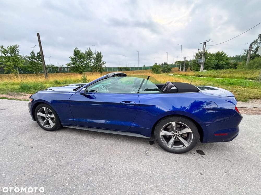 Ford Mustang 3.7 V6 - 17