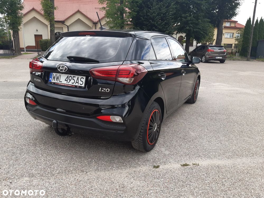 Hyundai i20 blue 1.2 Advantage+ - 6