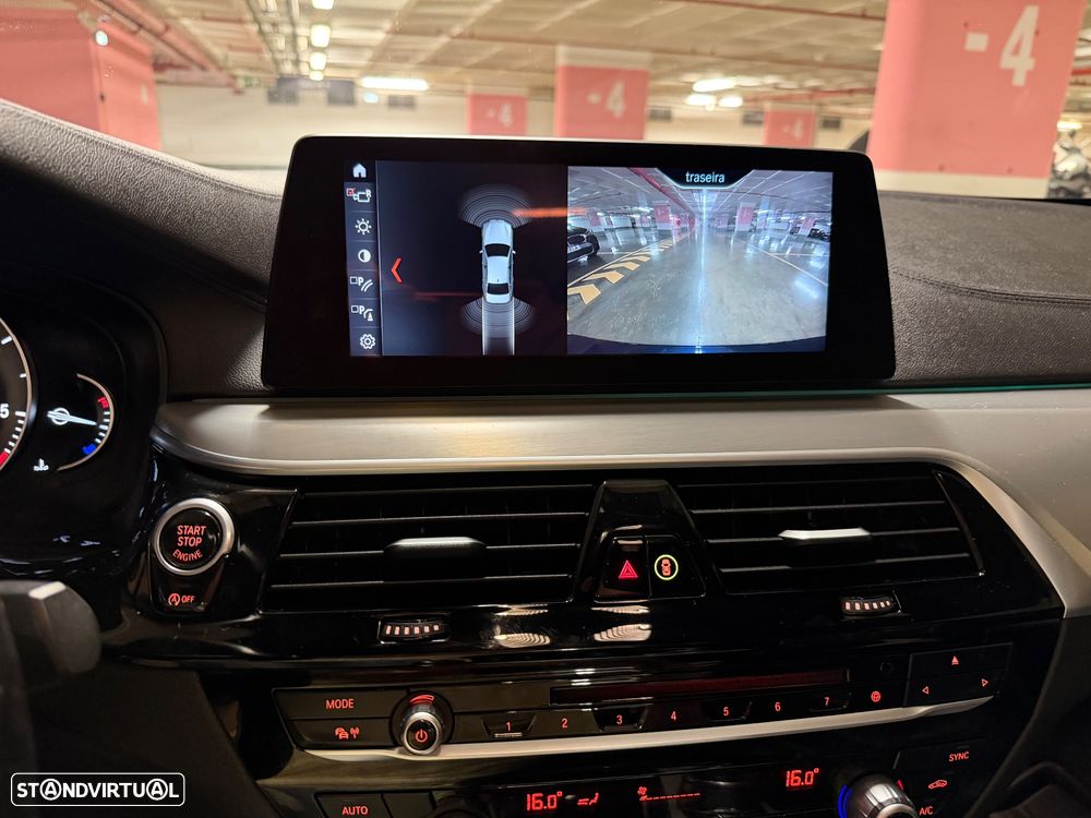 BMW 520 d Line Luxury Auto - 13