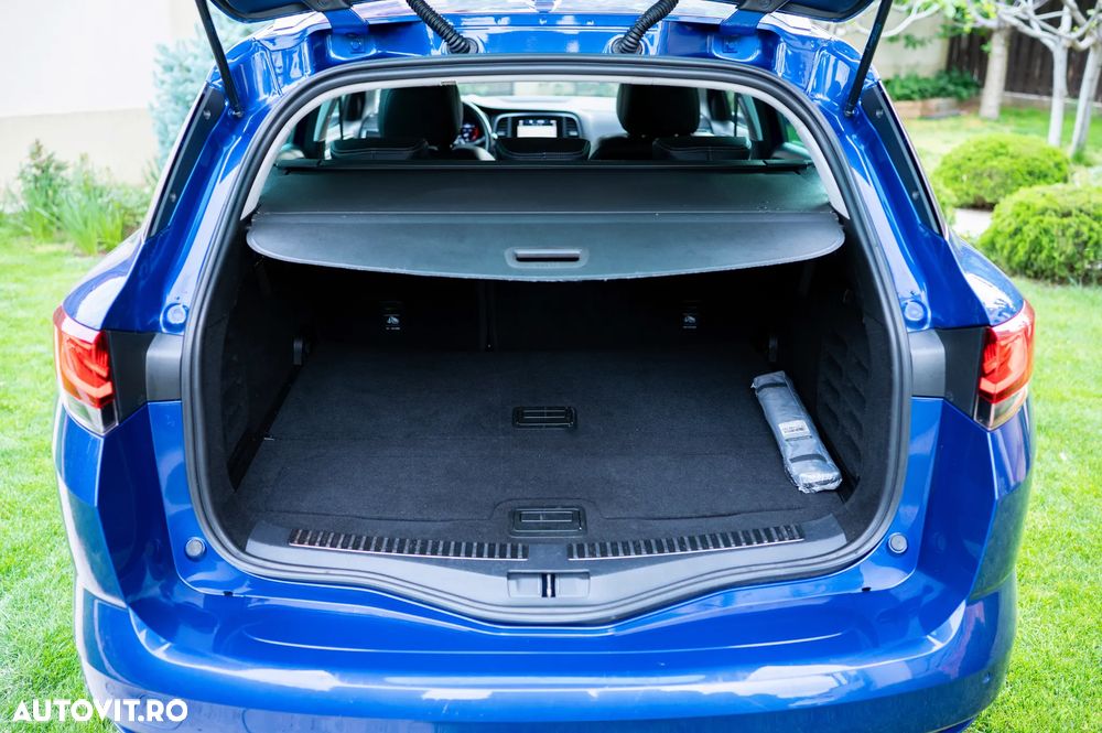 Renault Megane BLUE dCi EDC Intens - 14