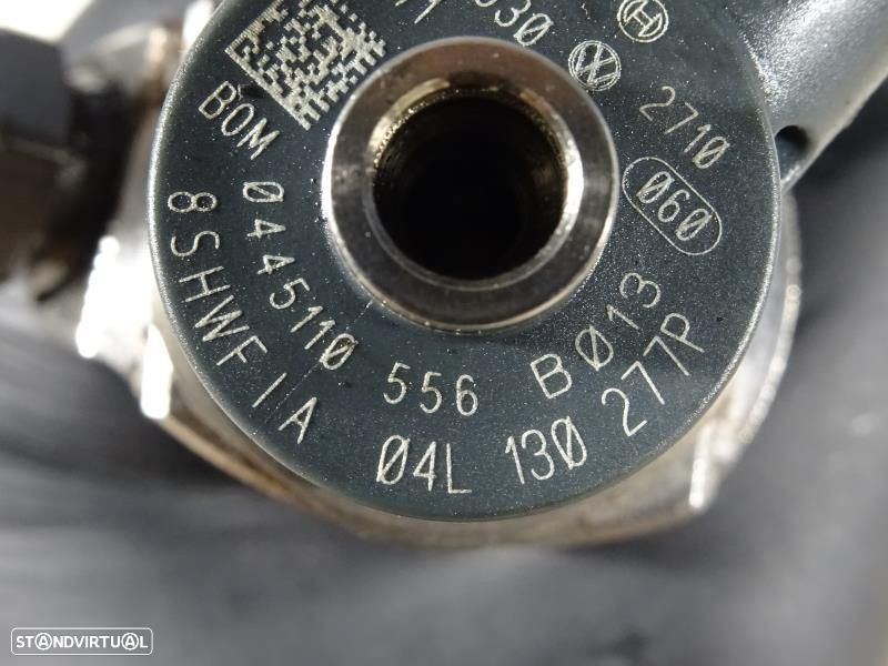 Injetor Audi A4 (8W2, 8Wc, B9)  0445110556 / 04L130277p / 04L 130 277 - 5