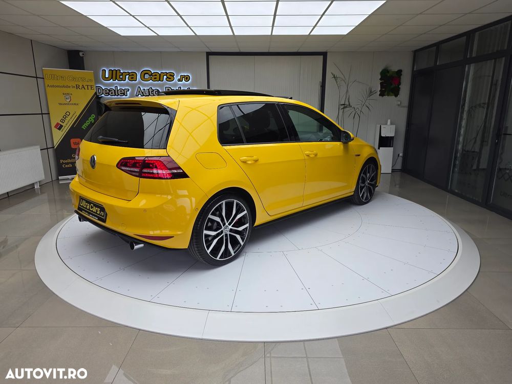 Volkswagen Golf GTI Performance BlueMotion Technology DSG - 7