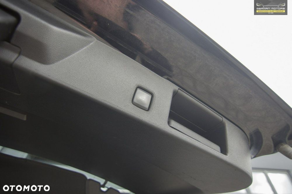 Ford Kuga - 31
