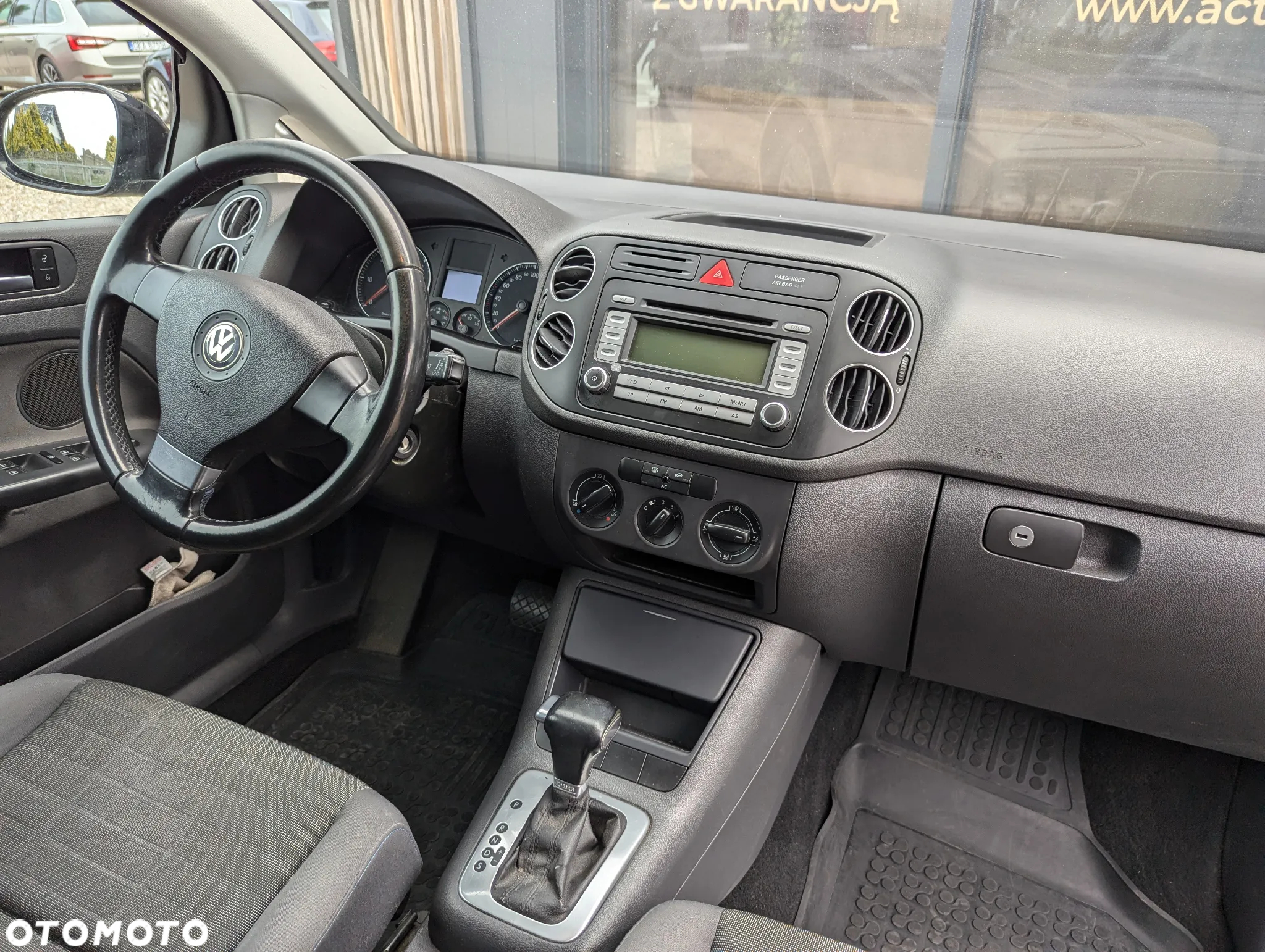 Volkswagen Golf Plus 1.9 TDI Comfortline DSG - 15