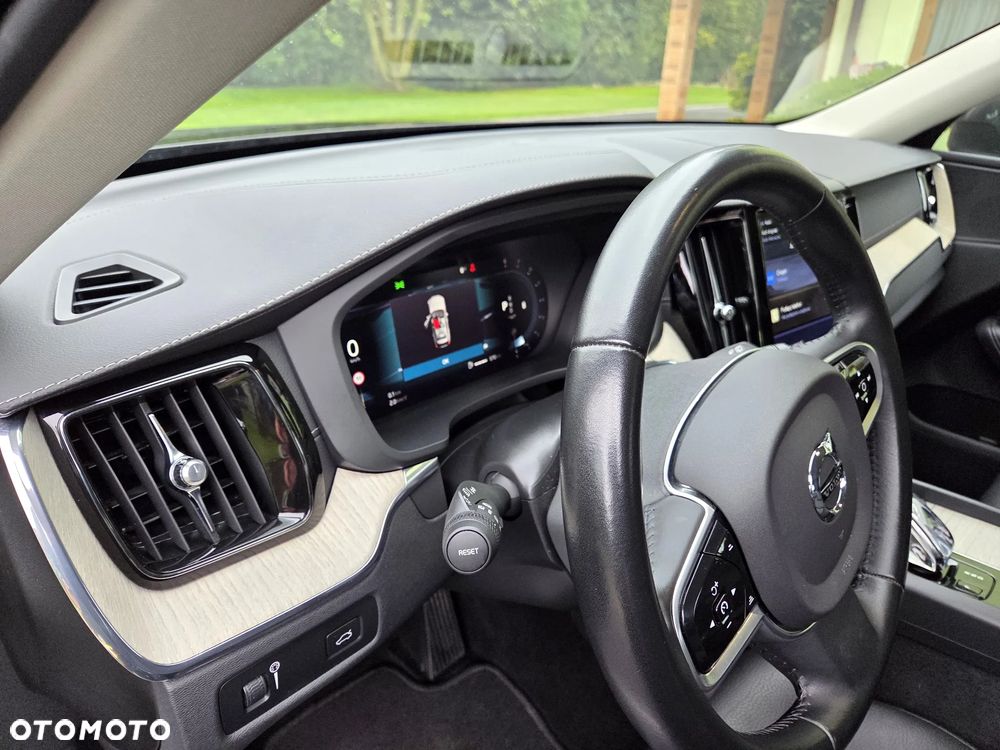 Volvo XC 60 B5 B Geartronic Inscription - 26