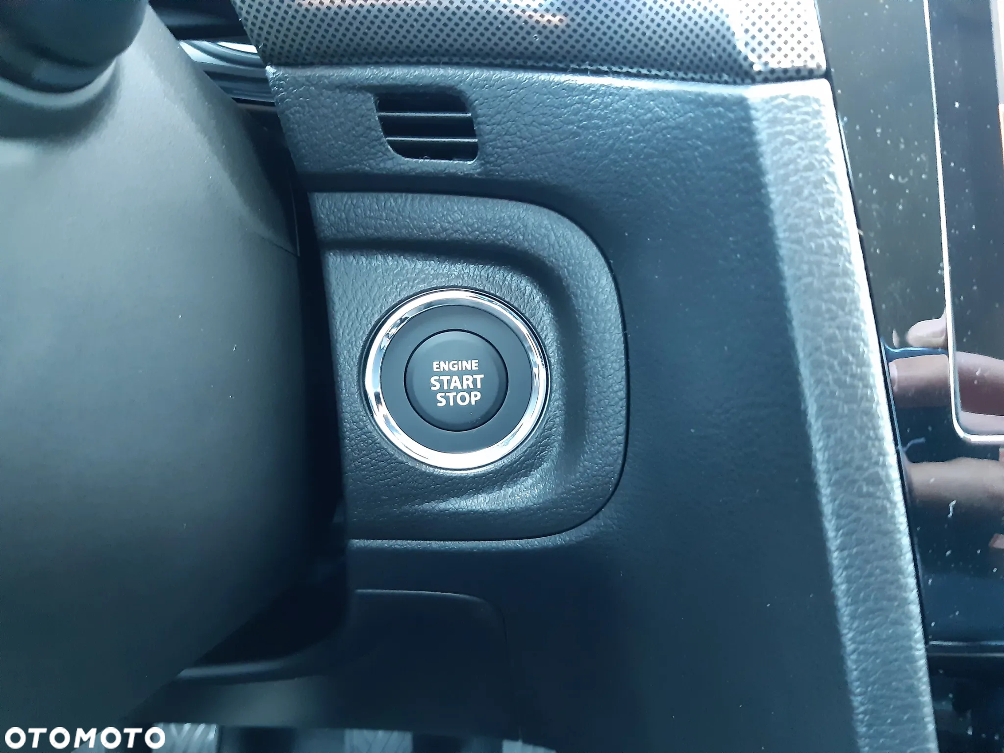 Suzuki Vitara 1.4 Boosterjet mHEV Elegance 2WD - 17