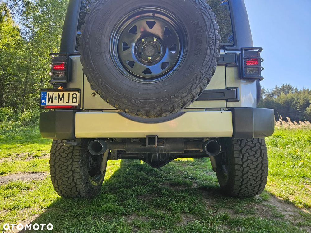 Jeep Wrangler 3.6 Unlim Sahara - 14