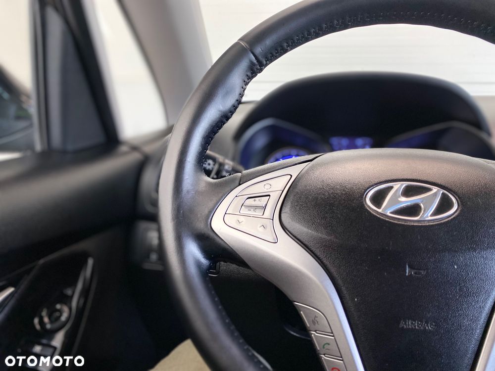 Hyundai ix20 1.4 Premium - 22