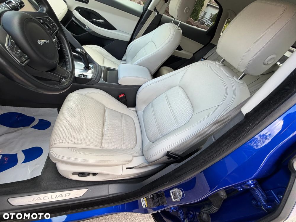 Jaguar E-Pace 2.0 i4P AWD SE - 10