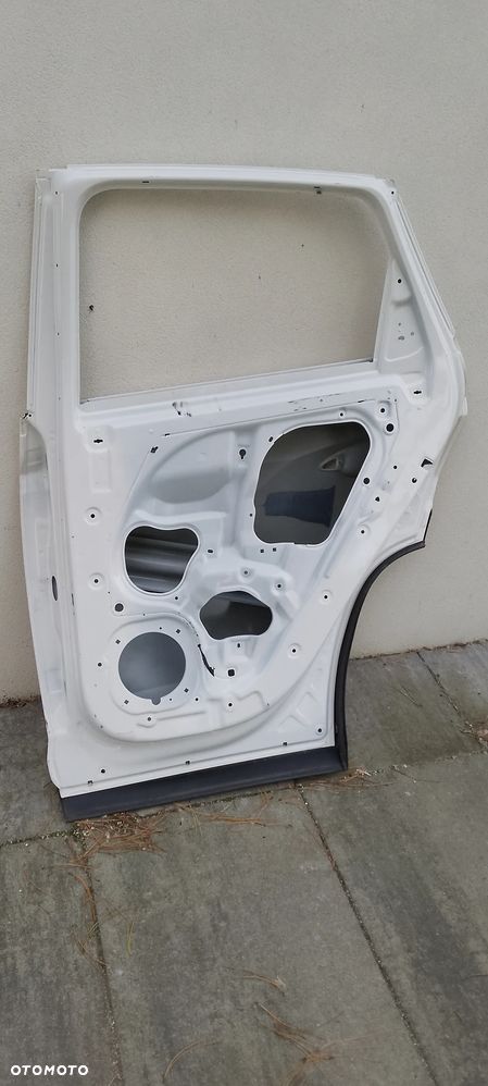 Drzwi HYUNDAI TUCSON IV 20R PRAWE TYLNE - 8