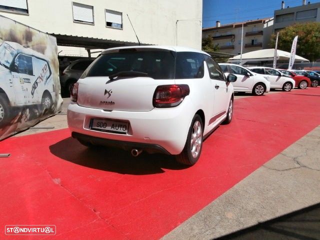 Citroën DS3 1.6 e-HDi So Chic 95g - 6