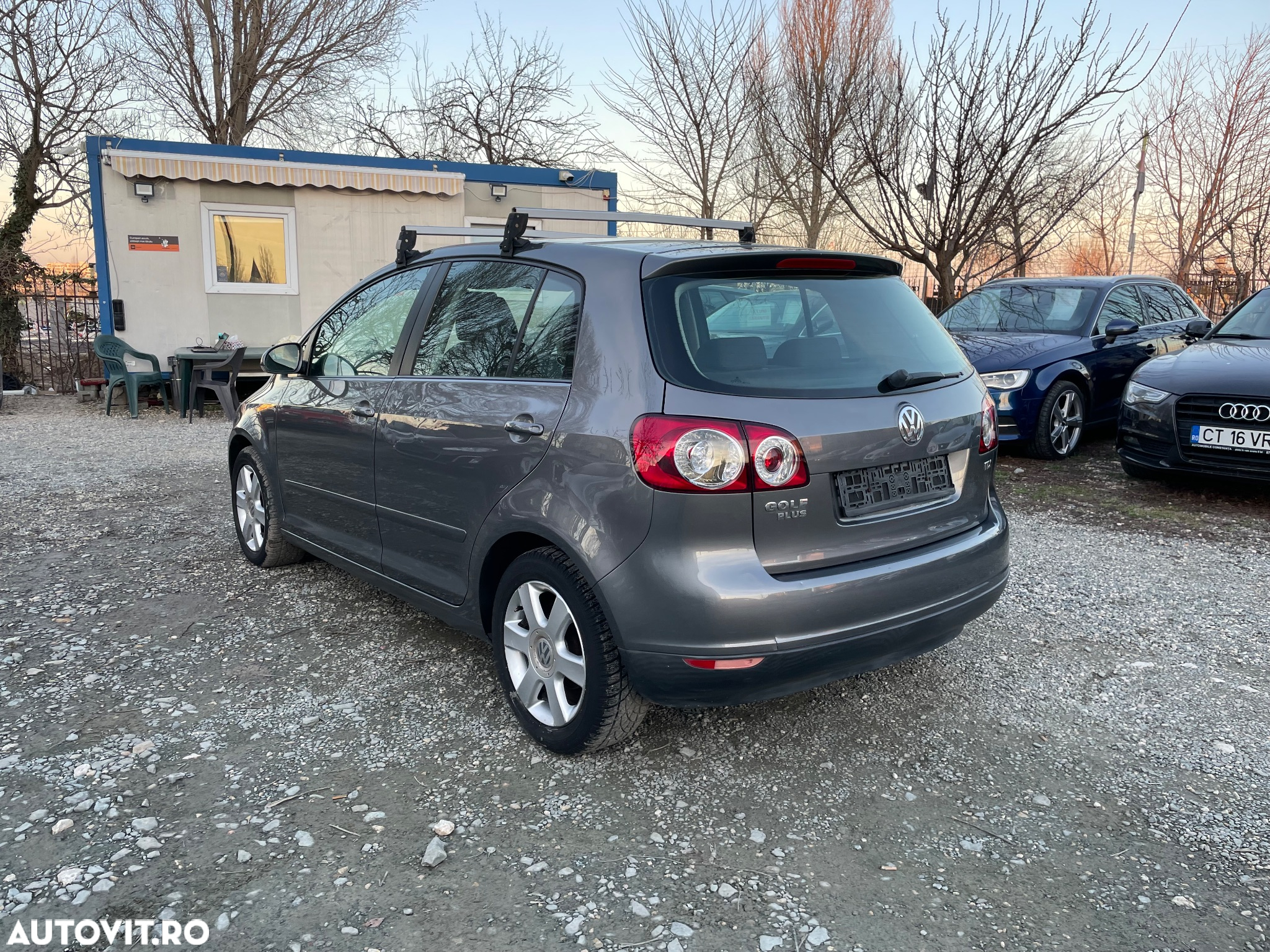 Volkswagen Golf Plus 1.9 TDI Comfortline - 14