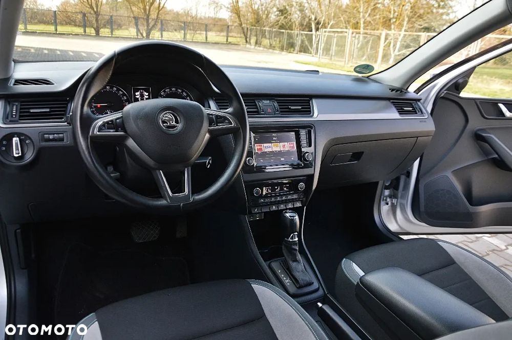 Skoda RAPID 1.4 TDI DPF Joy DSG - 19