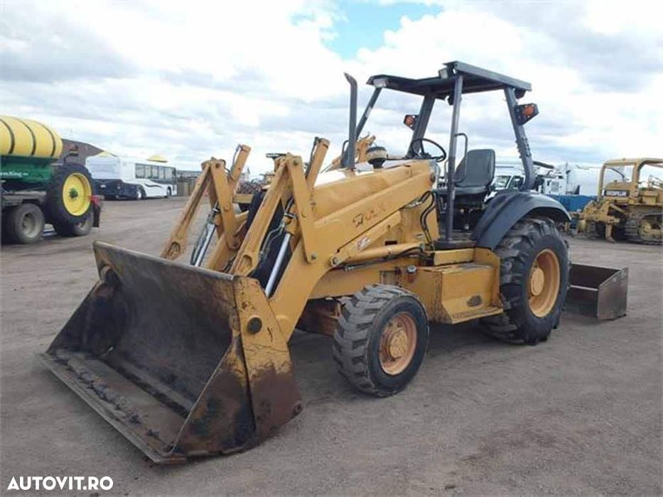 Piese de schimb buldoexcavator case, new holland - 1
