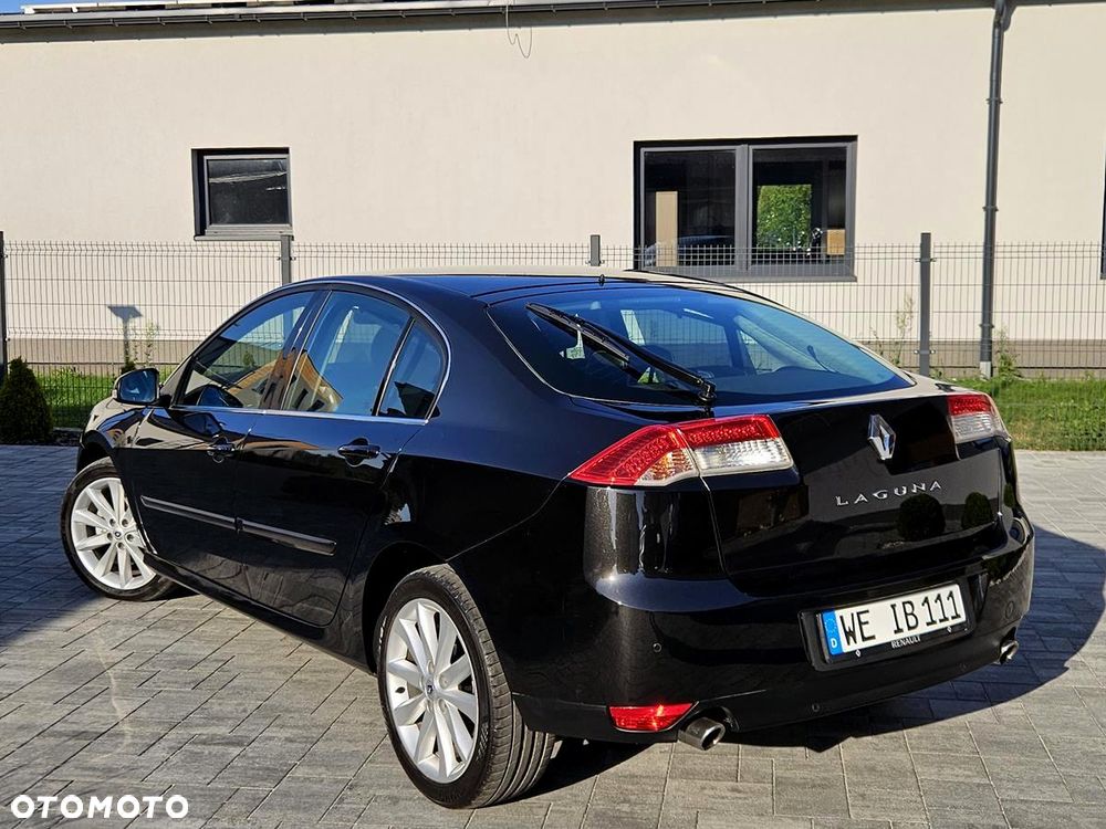 Renault Laguna 2.0T Initiale - 8