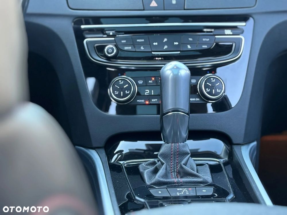 Peugeot 508 SW BlueHDi 180 EAT6 Stop&Start Allure - 23