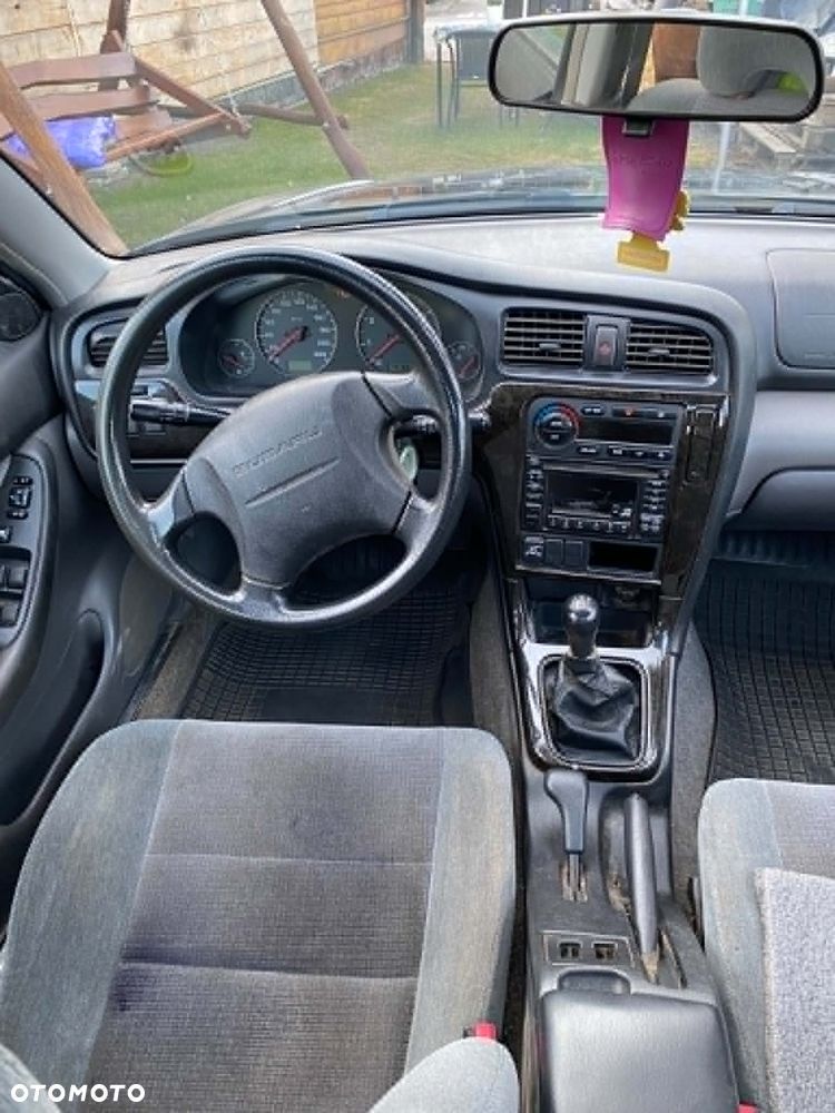 Subaru Legacy 2.0GL 16v 4x4 - 9